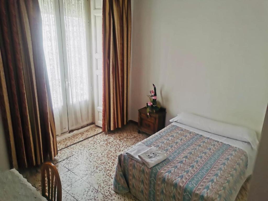 Casa De Huespedes Canizares Madryt Zewnętrze zdjęcie